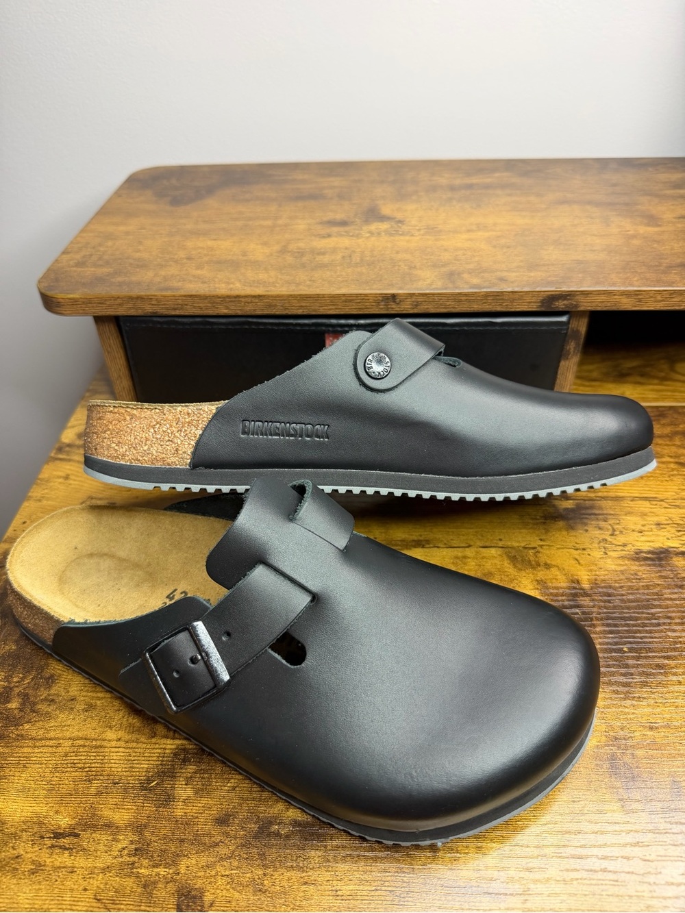 NEW Birkenstock Boston Super Grip Clogs Black Size 42 L11 M9 - Picture 6 of 14